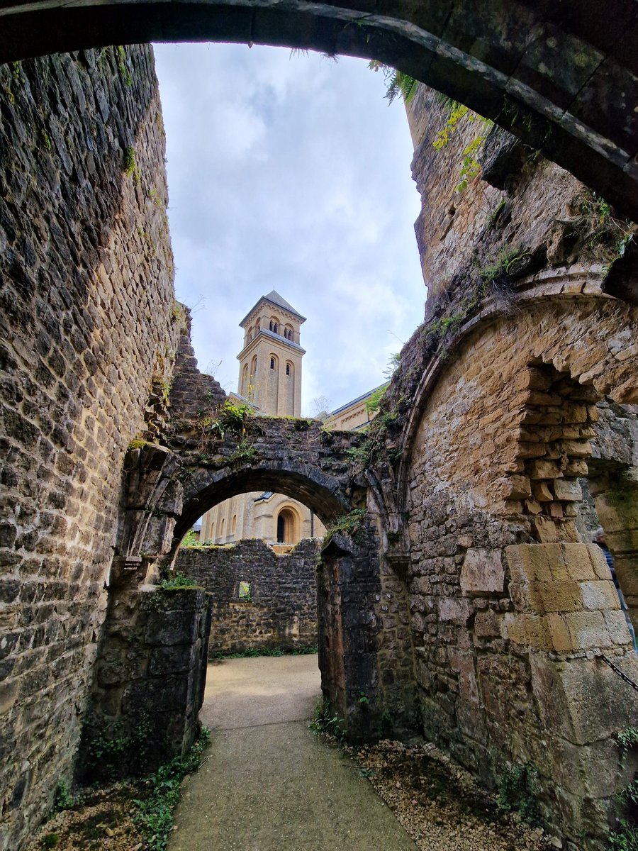 _MeetMika_'s tweet photo. Orval Abbey, Villers-devant-Orval 🇧🇪 https://t.co/cSXJzJNbAi
