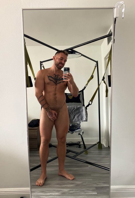 Ready for the long weekend 😈 https://t.co/OLpwWkem2v<a href="/tag/humpday"class="tags"><span>#humpday</span></a>