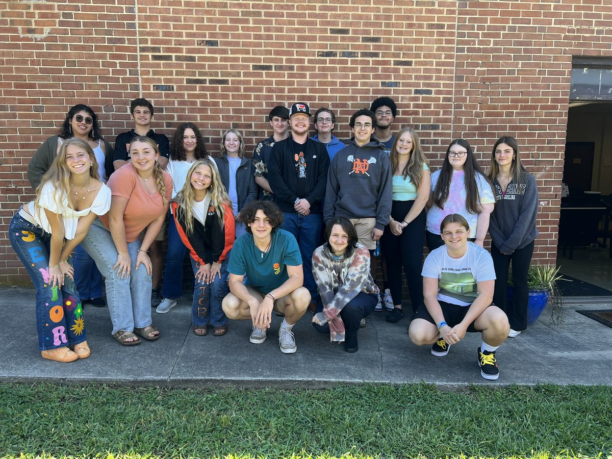 North Davidson High School Chorus tweet media