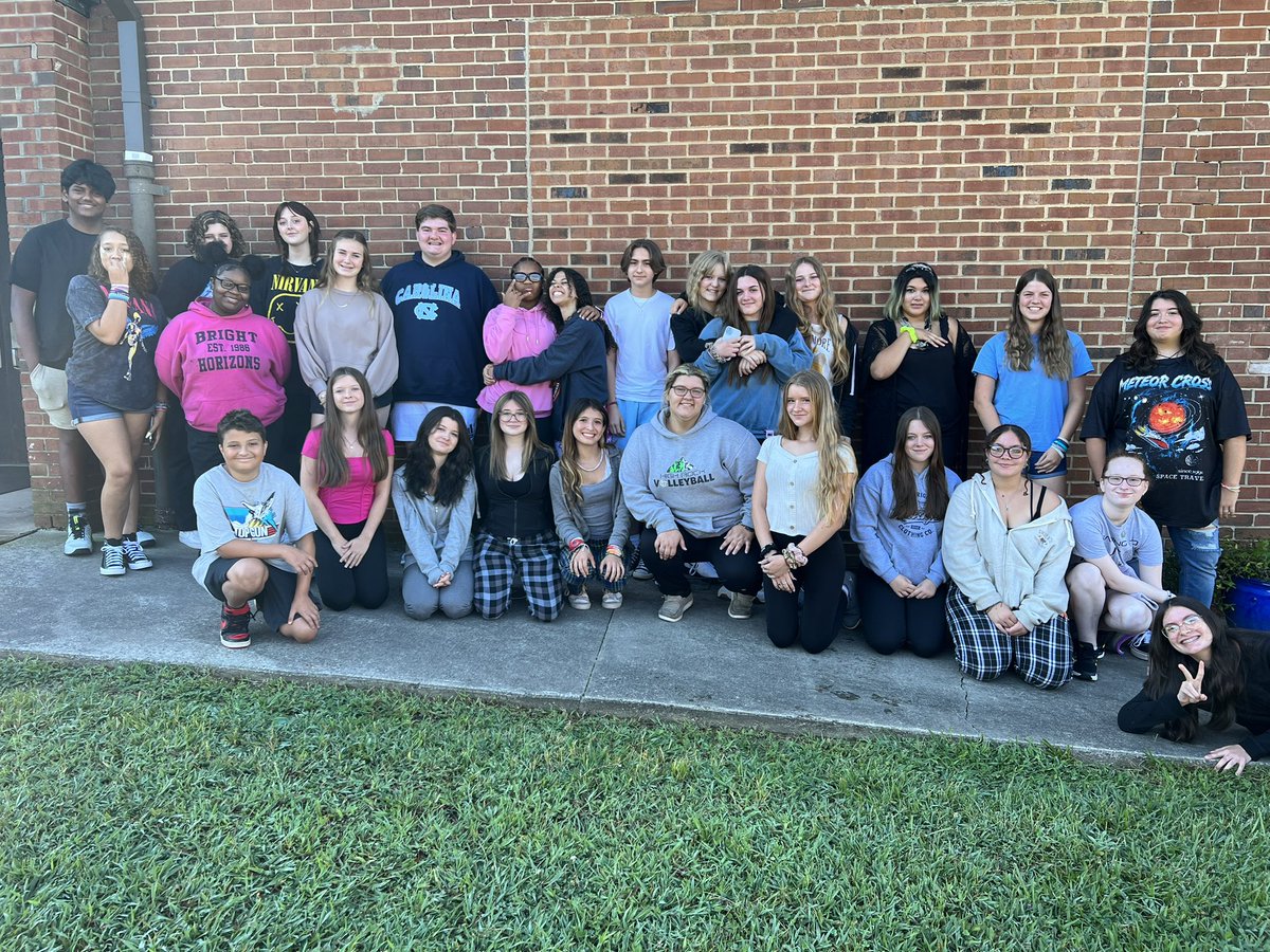 North Davidson High School Chorus tweet media