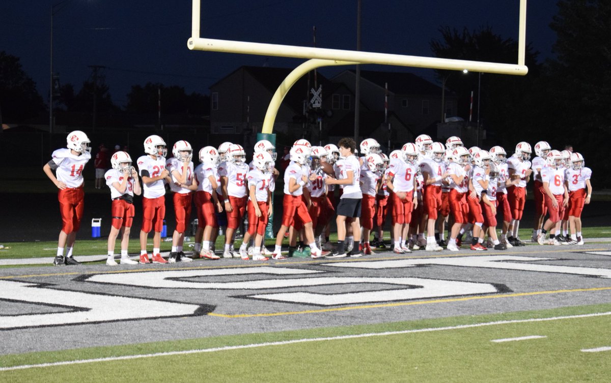 Epchs231's tweet photo. We were happy to host the Most Holy Redeemer @MHRedeemer Raiders and St. John Fisher @sjfschool Falcons as they battled it out on the @EPCHSFootball field last night!
#RivalryNight #FutureMustangs #GoToEP https://t.co/PYUHWLRAtB