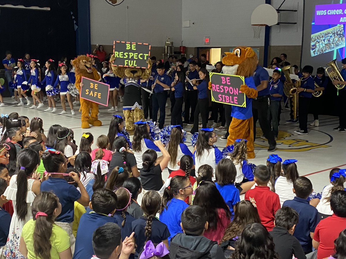 Clint Selpbis (@chsselpbis) on Twitter photo Amazing time with <a href="/ClintHSLions/">Clint High School</a> student athletes helping out at <a href="/SurrattCubs/">Surratt Elementary School</a> PBIS Pep Rally this morning. The future looks bright!
#WeAreClint #LionPride Amazing time with <a href="/ClintHSLions/">Clint High School</a> student athletes helping out at <a href="/SurrattCubs/">Surratt Elementary School</a> PBIS Pep Rally this morning. The future looks bright!
#WeAreClint #LionPride