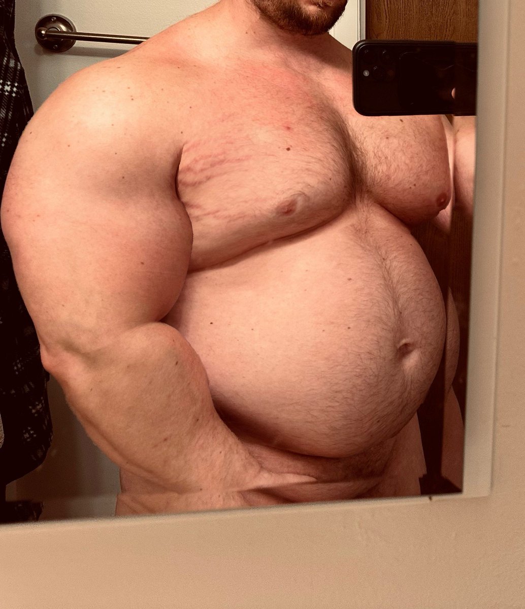 galzarmorphs's tweet photo. #musclechub #MuscleMorph https://t.co/iyu512NBP1