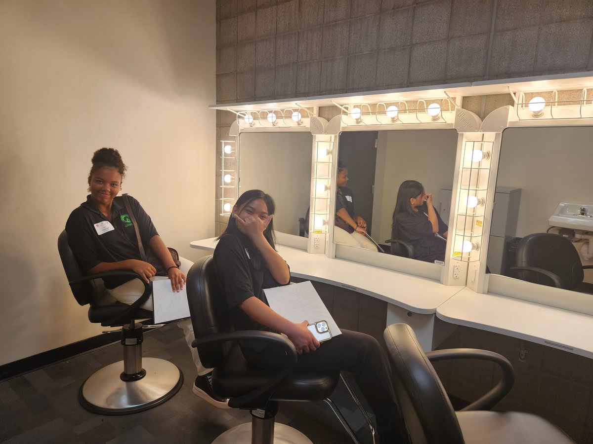 Kaji (@daphneokunaga) on Twitter photo Excited to spend the dayvat <a href="/UHWestOahu/">UH West O‘ahu</a> with our <a href="/ChargersIBAD/">Pearl City IBAD</a> Academy and the <a href="/cochawaii/">Chamber of Commerce</a>! Learning about this super duper cool Creative Media Center! Excited to spend the dayvat <a href="/UHWestOahu/">UH West O‘ahu</a> with our <a href="/ChargersIBAD/">Pearl City IBAD</a> Academy and the <a href="/cochawaii/">Chamber of Commerce</a>! Learning about this super duper cool Creative Media Center!