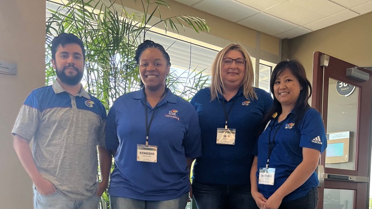 We're thankful for community health workers who work to advance health equity and provide support to those who need it. Need help getting connected to care? Contact KU Wichita Community Health Workers at 316-293-2622. #NCHWAW #kshealth