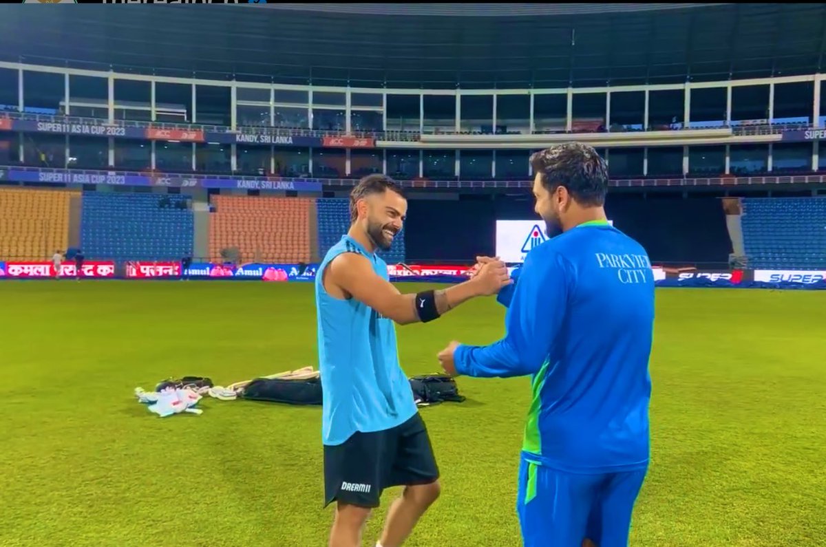 DepressedLondaa's tweet photo. #PAKvIND #INDvPAK Excited 🥶🥶
Go Greens 💚 https://t.co/GeN3W7m2io
