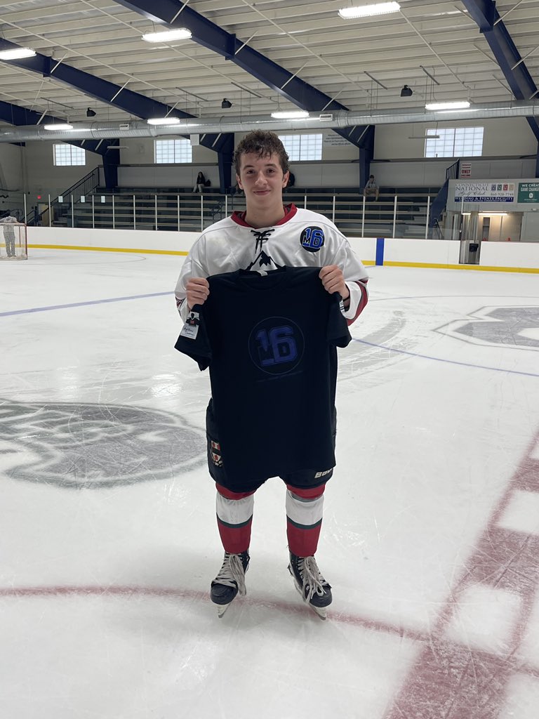 PPP_Prep's tweet photo. Marcellino wins it in OT!! 3-2 Final Team Crimson over Team Maroon. Great back and forth game. @Pomfret_Hockey @tafthockey #PPP #LaborDayKickoff https://t.co/gnKWNiaFje