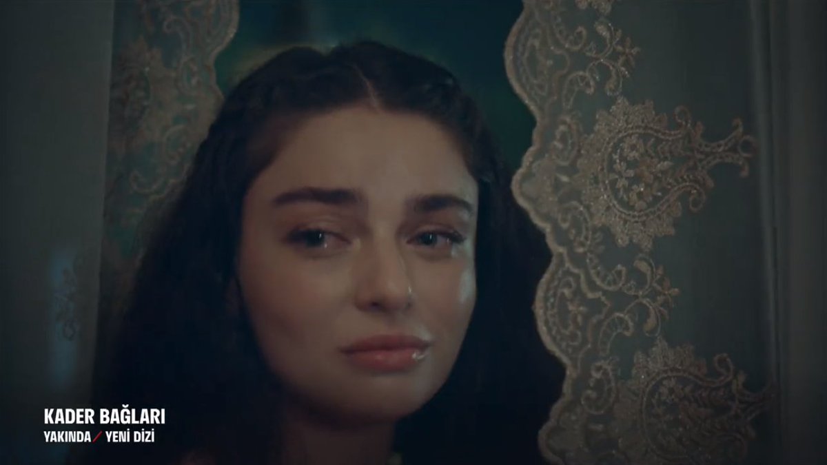 Ayça Ayşin Turan ve Serkan Çayoğlu çok yakışmışlar, uyumları güzel görünüyor. ❤️‍🔥🤌 

#KaderBağları