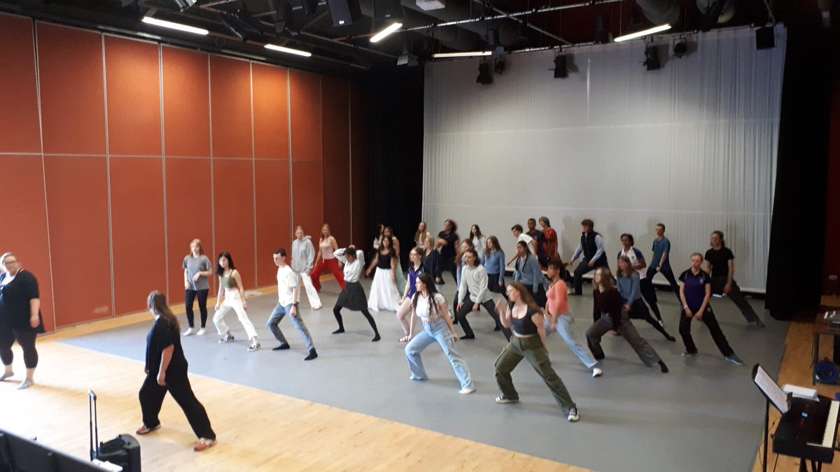 GstounMusic's tweet photo. The very first rehearsal of our next production - High School Musical!
#musical #schoolmusical #musicdepartment #drama #boardingschool #broaderexperiences #outofclassroomlearning https://t.co/hB9wVbSQiz