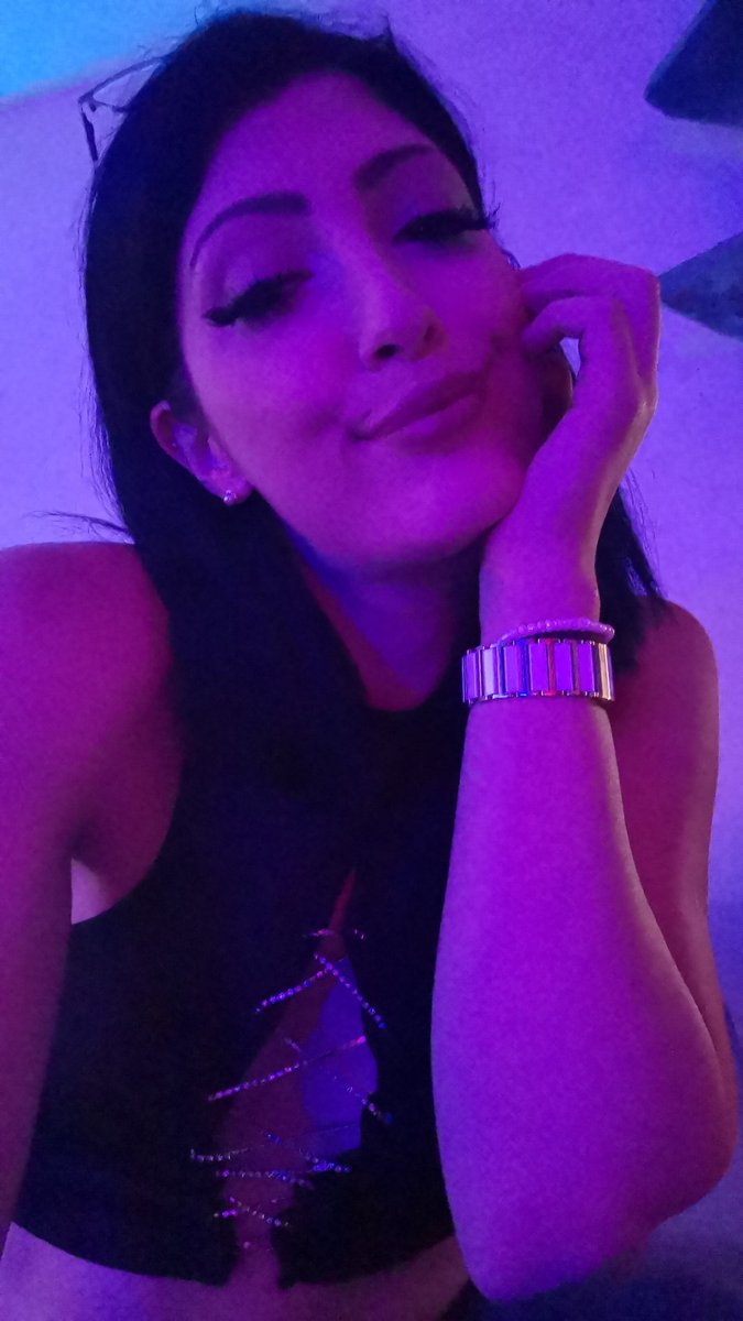 Maryd_model's tweet image. 