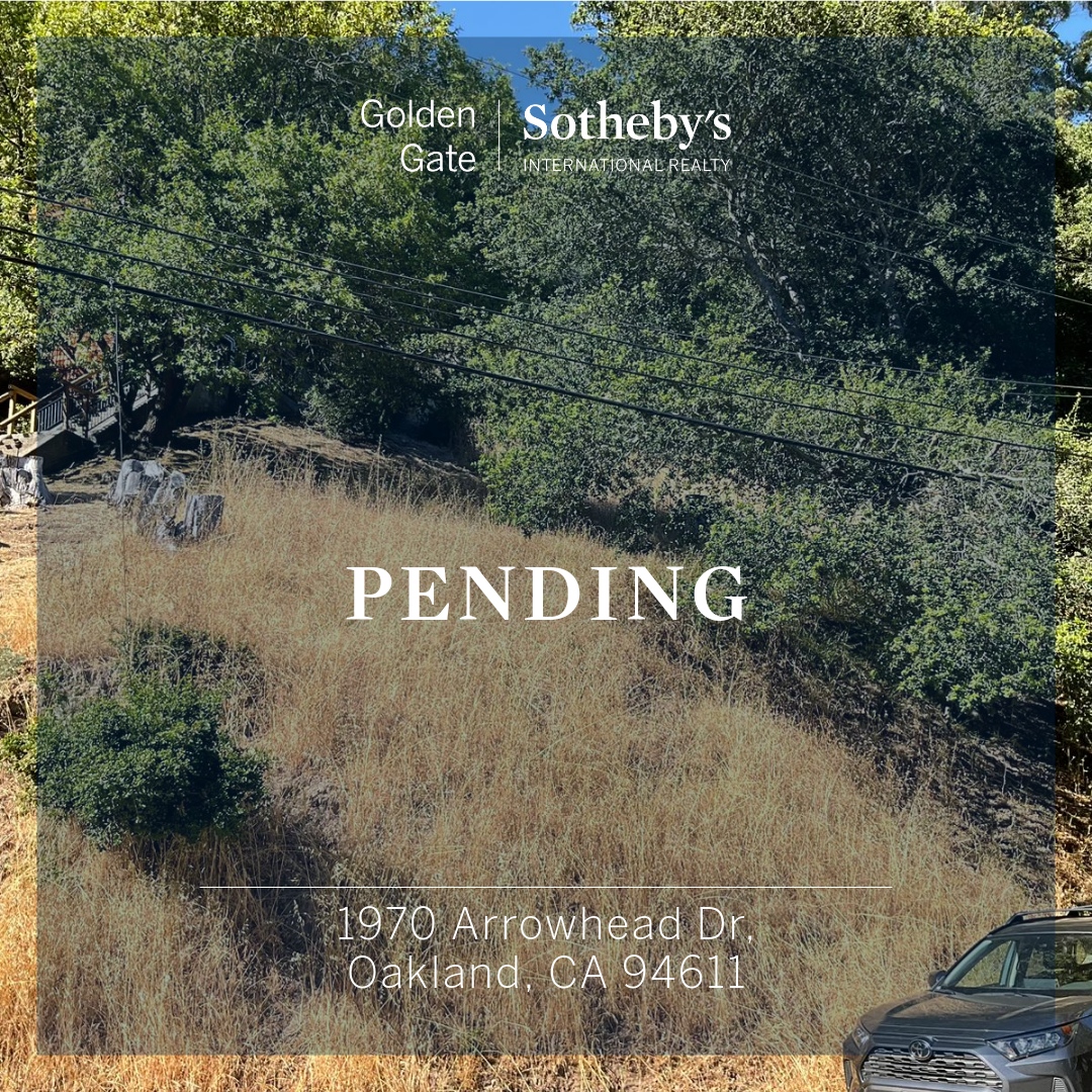🏡 SALE PENDING! 🤩 
1970 Arrowhead Dr, Oakland, CA 94611 is officially PENDING! 
It will be so fun to see what the buyers build in this lot in an established neighborhood in the Oakland Hills.
#PendingSale #OaklandRealEstate #DreamHome