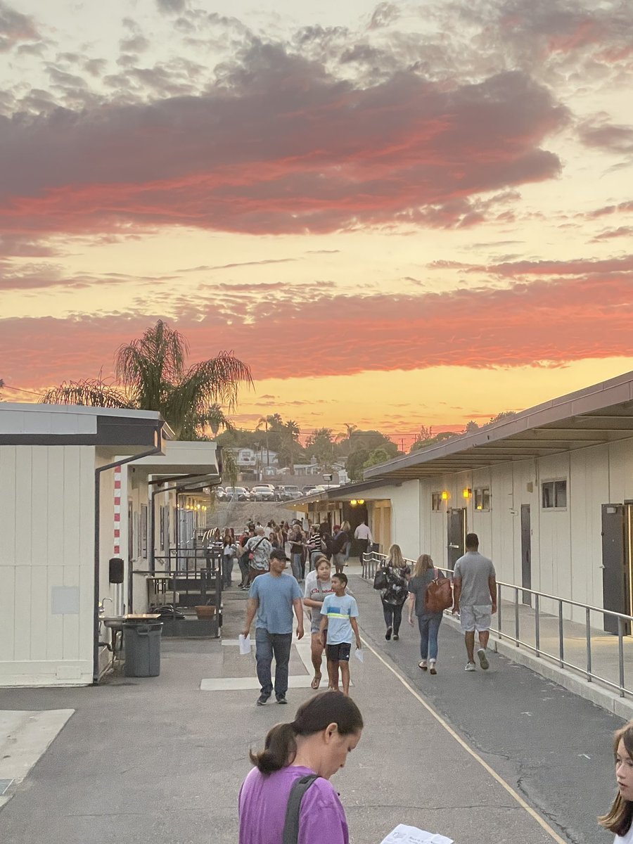 It was awesome meeting all of the families at Back to School Night! Looking forward to a great year! #WeAreVIDA <a href="/VIDASHARKS/">VIDA (6-8 Magnet)</a>