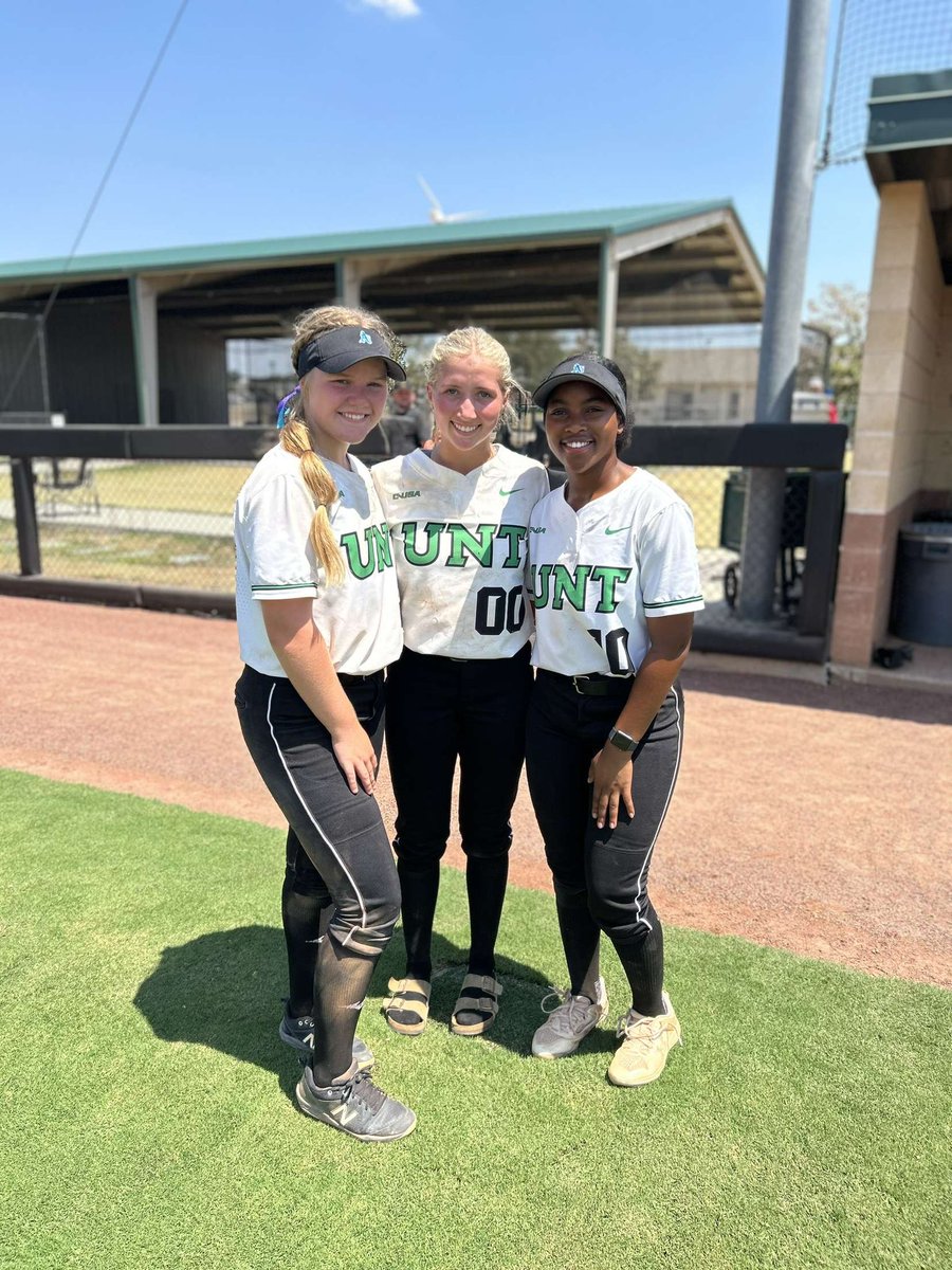 raeganhenderso2's tweet photo. Always an amazing day camping at UNT!! @CoachJayGwyn @RodneyDeLong  @AsNational2024 https://t.co/8R2QHewMiA