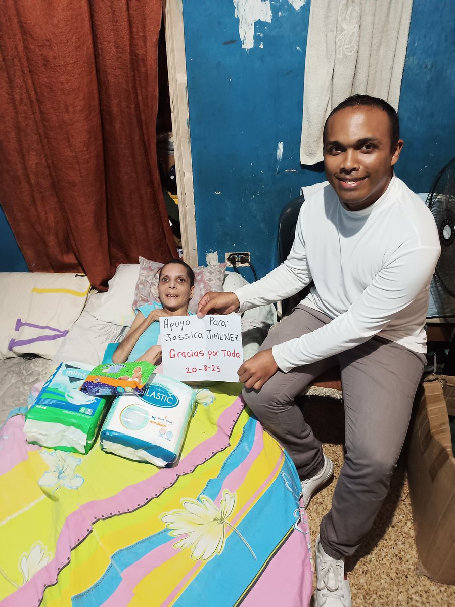 LuisReyes_30's tweet image. Hoy conocí la historia de Jessica, una chica de 36 años q padece de izquemia cerebral, lo cuál le impide moverse y hablar. Está destinada a estar en cama. Es de Caracas. Compartan su historia. 🙏
@MamaLisVzla @LuisOlavarrieta @ManuelConecta 
#Sambil
#Ecuador
#Chuao
#Darién