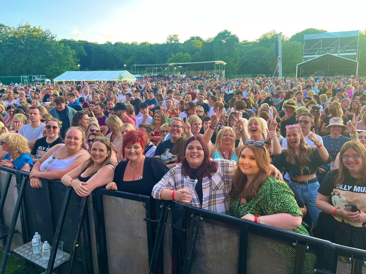 Georgia Louise tweet media