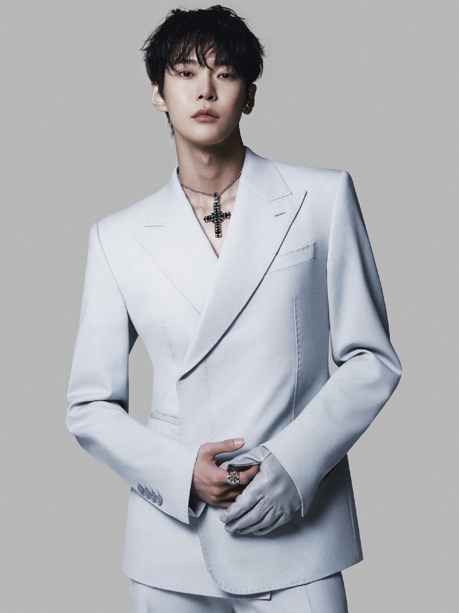 SM_NCT's tweet photo. 230821 Ambassador #DOYOUNG for the DOLCE&amp;GABBANA 2023 Fall-Winter Men's Collection (1)

#NCT #NCT127
https://t.co/NQopZV5sbp https://t.co/hCxe0GAqTP