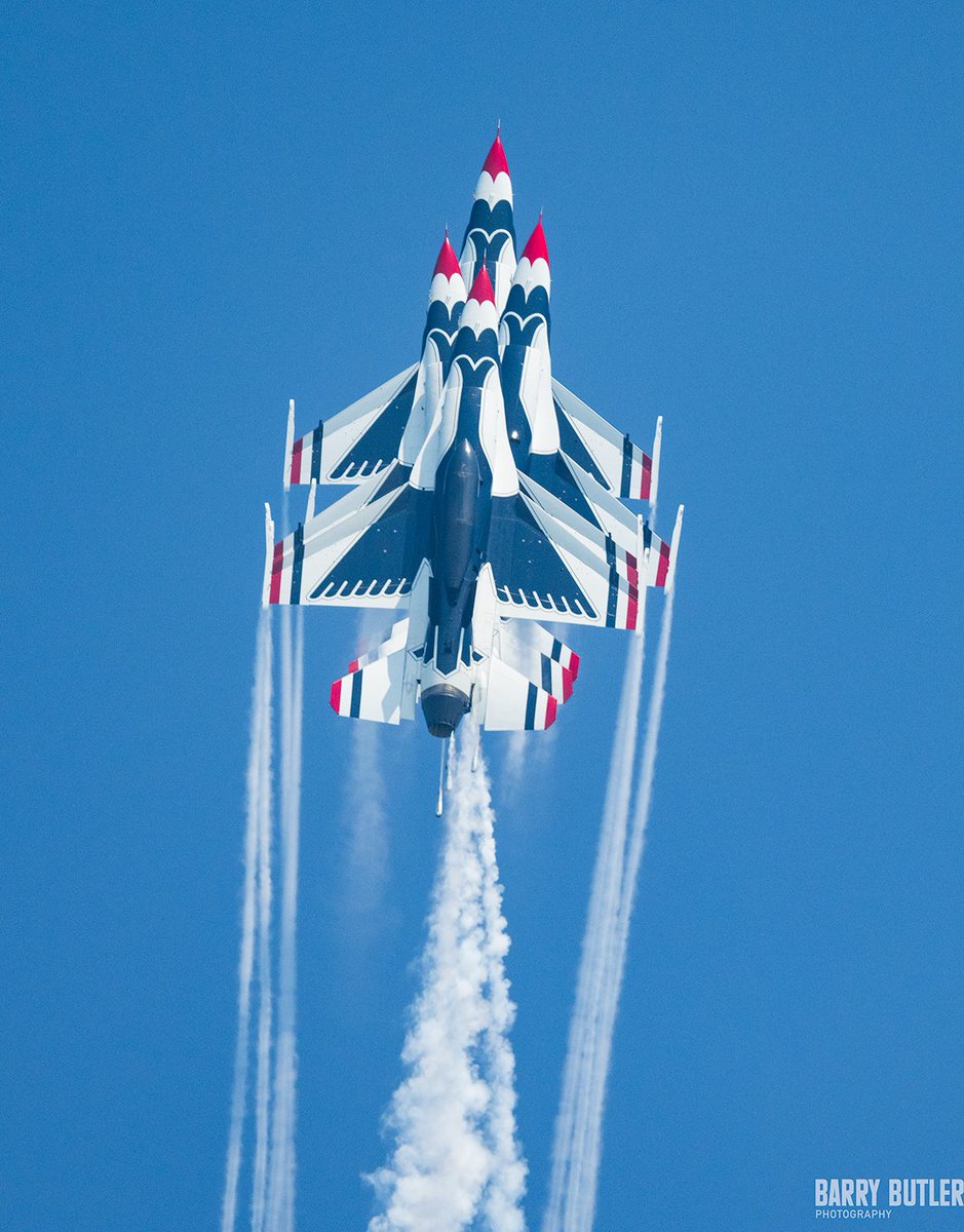 Thunderbird Bouquet.   Sunday at the Chicago Air &amp; Water Show.