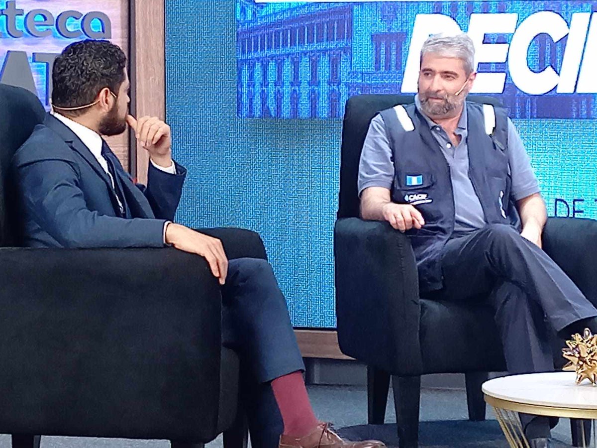 CACIFGuatemala's tweet photo. #PROE2023
Nuestro director ejecutivo, Roberto Ardón, participó en esta jornada como observador electoral del #PROE, compartiendo con observadores de @CopppalObserva. Asimismo, atendió a medios de comunicación para abordar temas del proceso democrático en nuestro país. https://t.co/sa55jvNNXQ