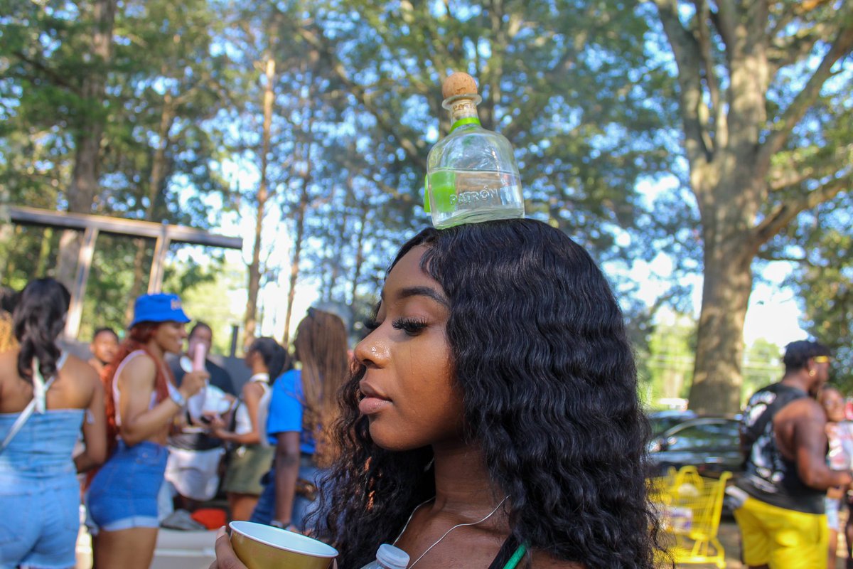 jeremiahxjb's tweet photo. Recap from juice jam hosted by @quartersixpromotions #hbcu #welcomeweek #quatersixpromotions #quartersix #party #outside #thewinningteam #aamu https://t.co/AnqQNdUUHT