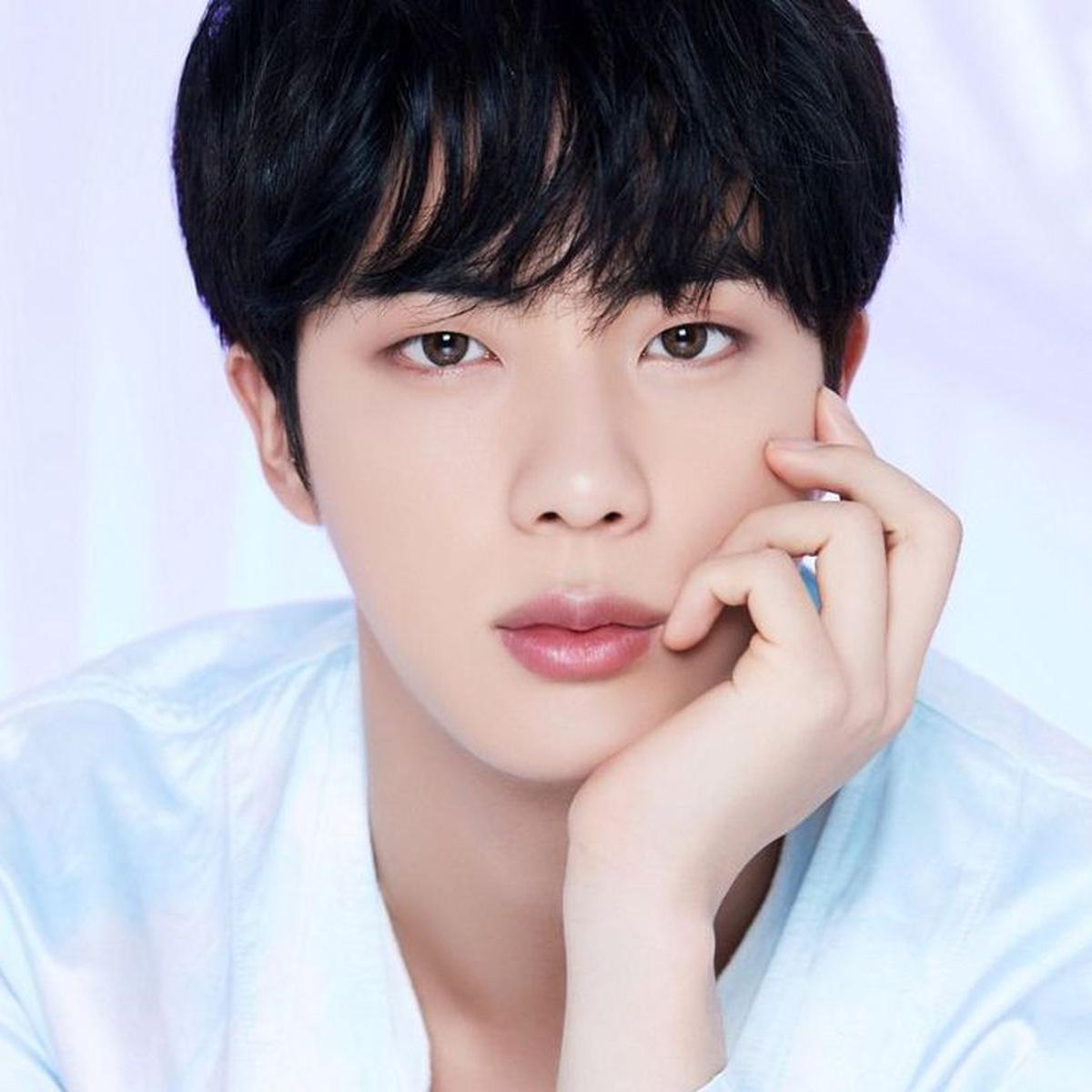 xis123456's tweet image. #SeokjinOfAugust #ARMYLover #BubblesAreFun #HandsomeBareFaceSeokjinnie