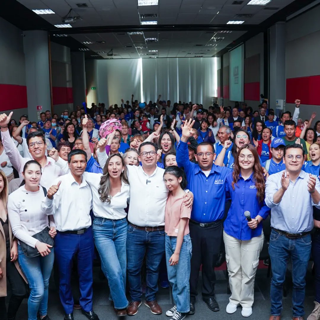 alejogutierrez's tweet photo. Levantaremos a Sogamoso con la suma de grandes esfuerzos ✊🏻 

Agradezco al equipo de @PartidoMIRA que se sumó a nuestra coalición cívica por Sogamoso. Nos une el propósito de fortalecer el tejido social desde la perseverancia, la integridad y el respeto. 

#AlejoAlcalde https://t.co/t4uIu1xgcP