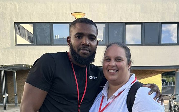kelly_walker's tweet photo. After a weekend of watching Keon perform magic on the netball court for @nwspartans (in any position he was asked to play) and also telling anyone that would listen, it wouldn’t be right if I didn’t end the weekend with a selfie 🥰#WeekendComplete #EMMNANationals https://t.co/Grusu5LMPM