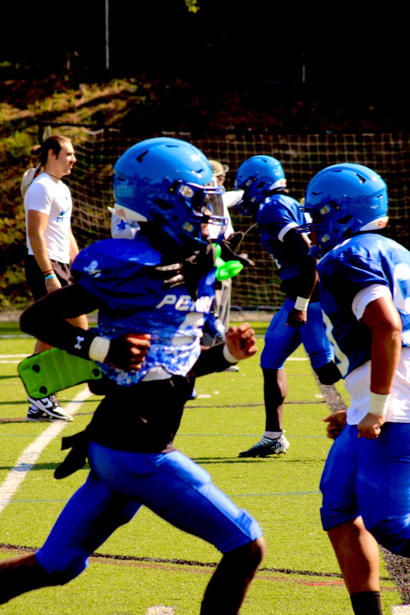 TreFlicks's tweet photo. PERRY HIGHSCHOOL HIGHLIGHTS https://t.co/K6OdteoYUz