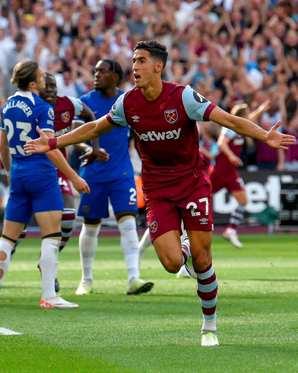AguerdNayef's tweet photo. Fantastic win against Chelsea for our opening game of the season at home 💪
Glad to have scored my 1st goal of the season in front of our fans ⚒️
Let’s go for more ⏳

#COYI https://t.co/ajGZdCe20o