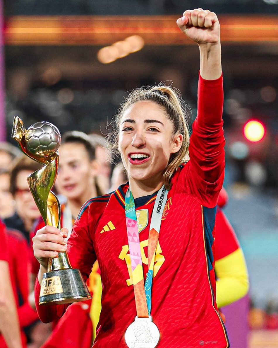 Olga Carmona’s (who scored the winning goal in the women’s World Cup final) father passed away before the World Cup final today. Olga received the news after the match. Our prayers and thoughts to Olga and her family. 🙏❤️