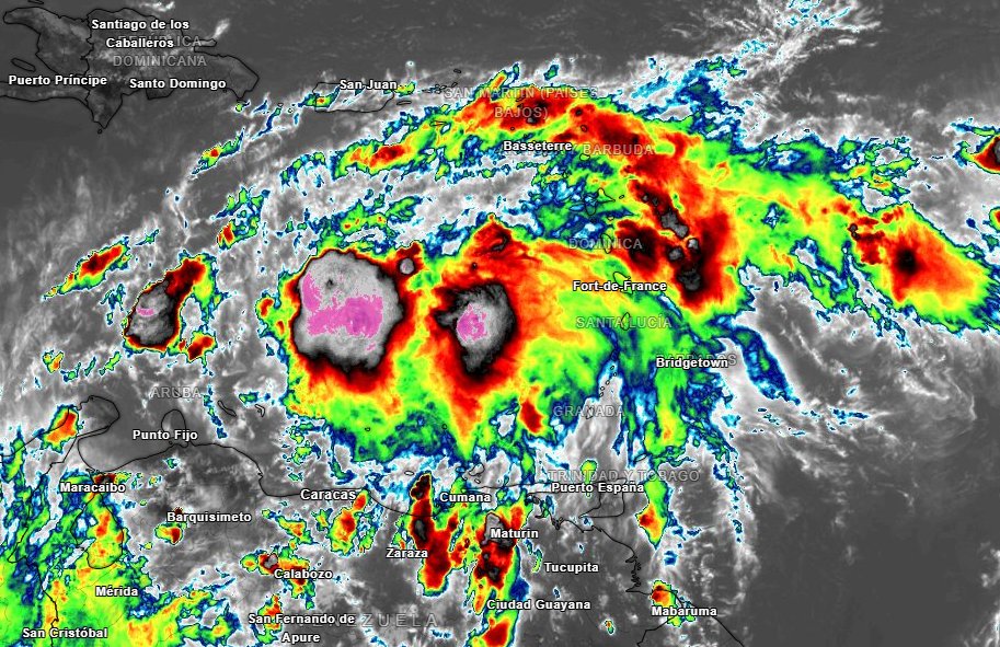 ClimaYucatan's tweet photo. 🌀 Se forma la tormenta tropical #Fanklin en el Caribe.
En breve se emitirán los primeros avisos. https://t.co/SfiLOCBtGZ