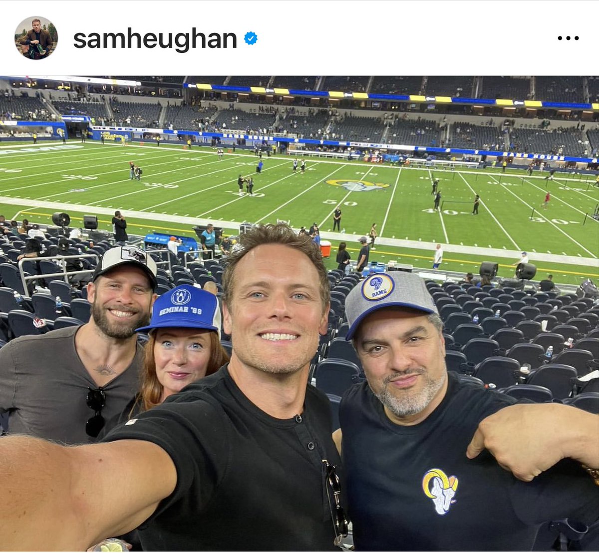 Sam just posted this on his IG page!!! Looks like he’s having a great time!!!!🫶🫶🫶😘😘😘🏈🏈🏈@SamHeughan #SamHeughan