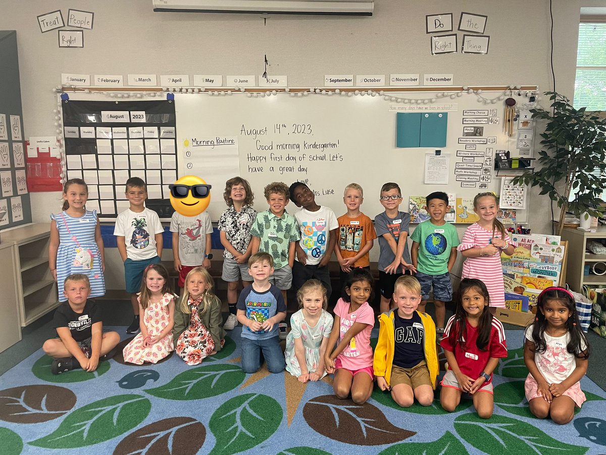 Mrs. Luse (Miss Orbaugh) tweet media