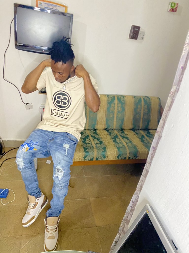pascalrapsberry's tweet photo. May God heal the broken bones🙏
#BBNaija #earthquake #ENGESP #FIFAWomensWorldCup #InterMiamiCF #InterMiamiCF #Luna25 #Messi𓃵 #WorldCupFinal #الهلال_الفيحاء #世界中が朝光に恋してる病 https://t.co/YJk6VDYy6a