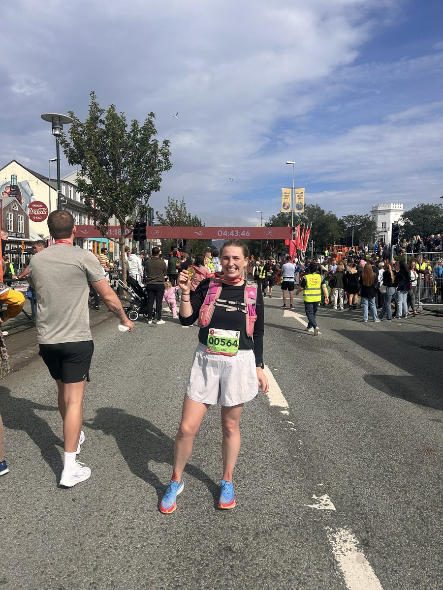 Lois Mackenzie tweet media