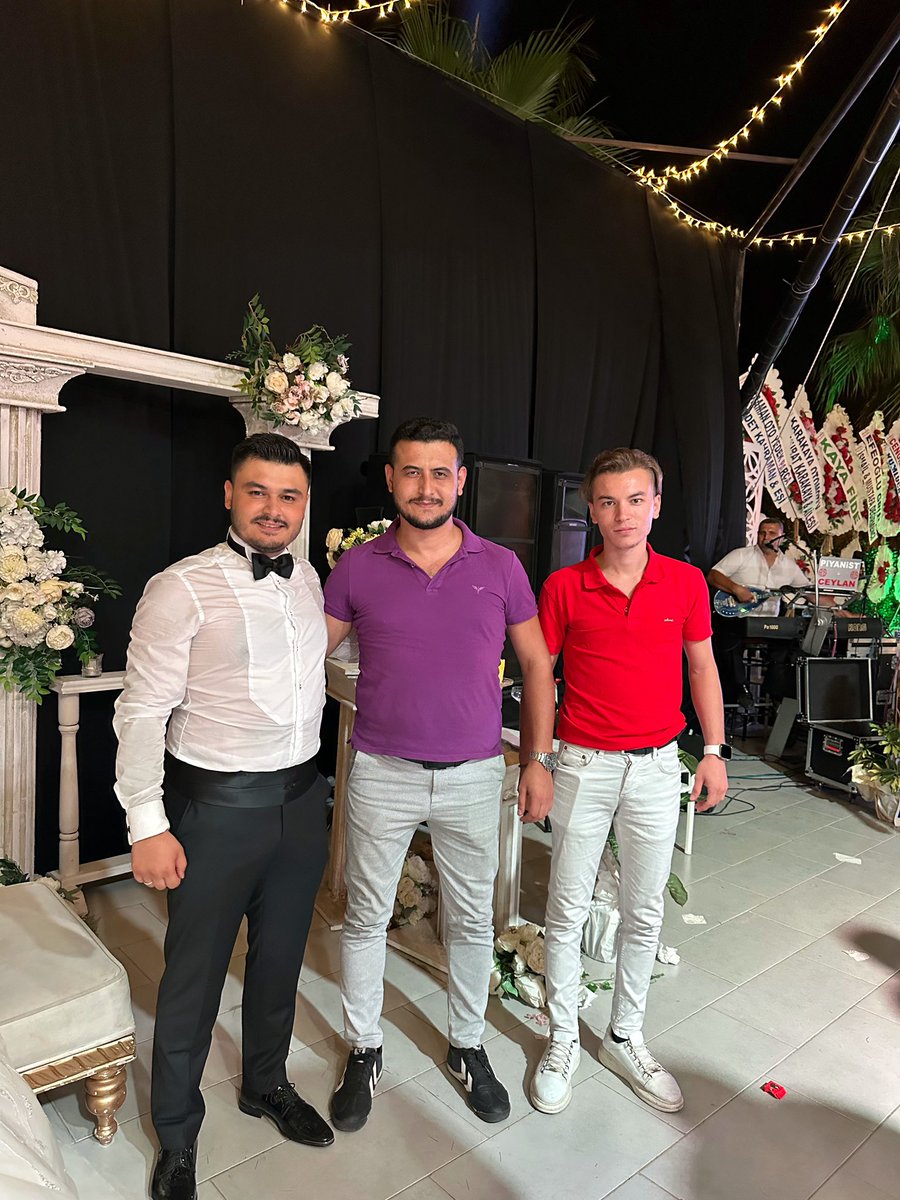 Finike Ülkü Ocakları olarak,
Ülküdaşımız Hacı Canlı &amp; Sevdenur çiftinin düğün merasimlerine katılım sağladık.
Allah iki Cihan saadeti nasip eylesin.