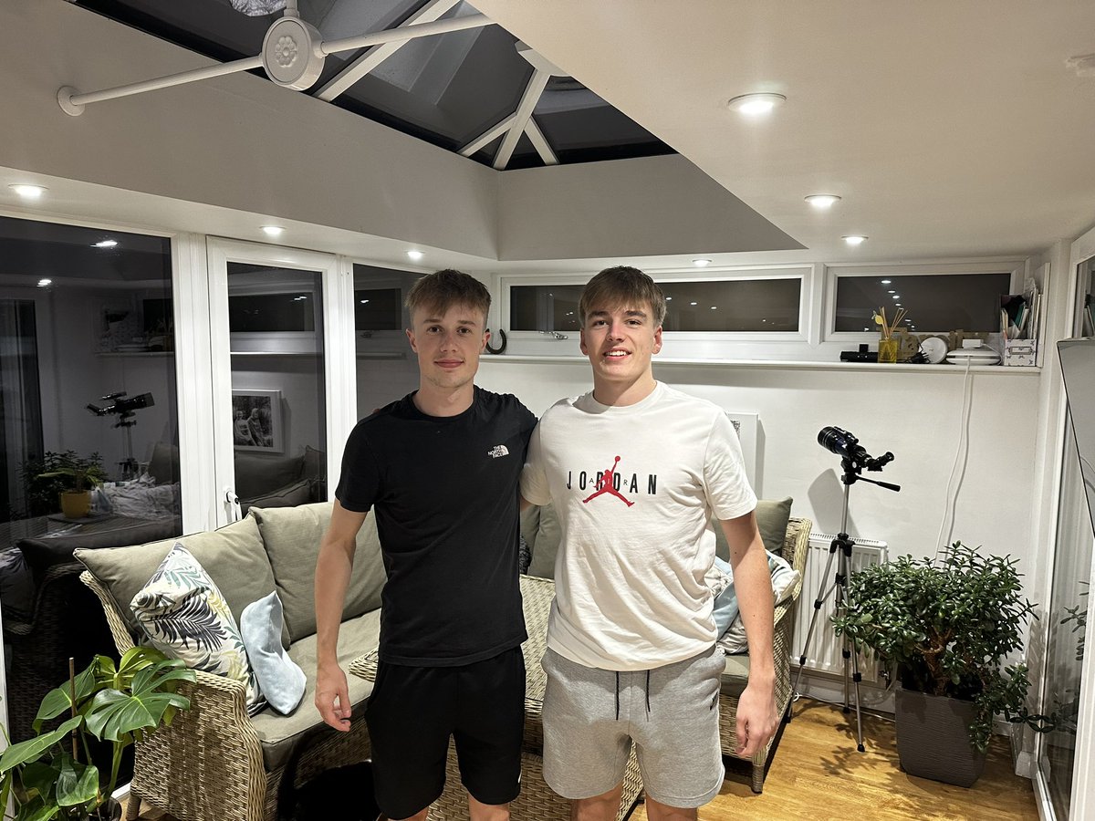 Jon Sharpe tweet media