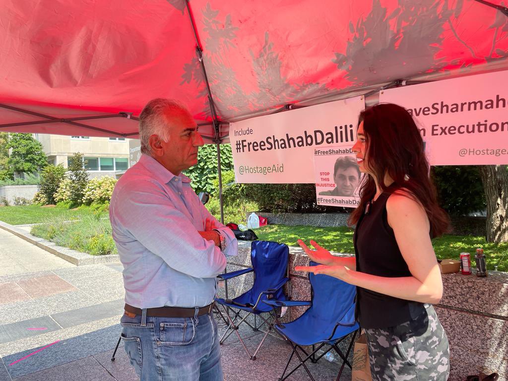 Thank you for all your support to #FreeShahabDalili & #SaveSharmahd in their sit-in next to the @StateDept to call on @SecBlinken to bring these 2 US nationals home from #Iran.

#SaveSharmahd #FreeShahabDalili #FreeJamshid #StandUp4Shahab

@PahlaviReza @hdagres @NUFDIran