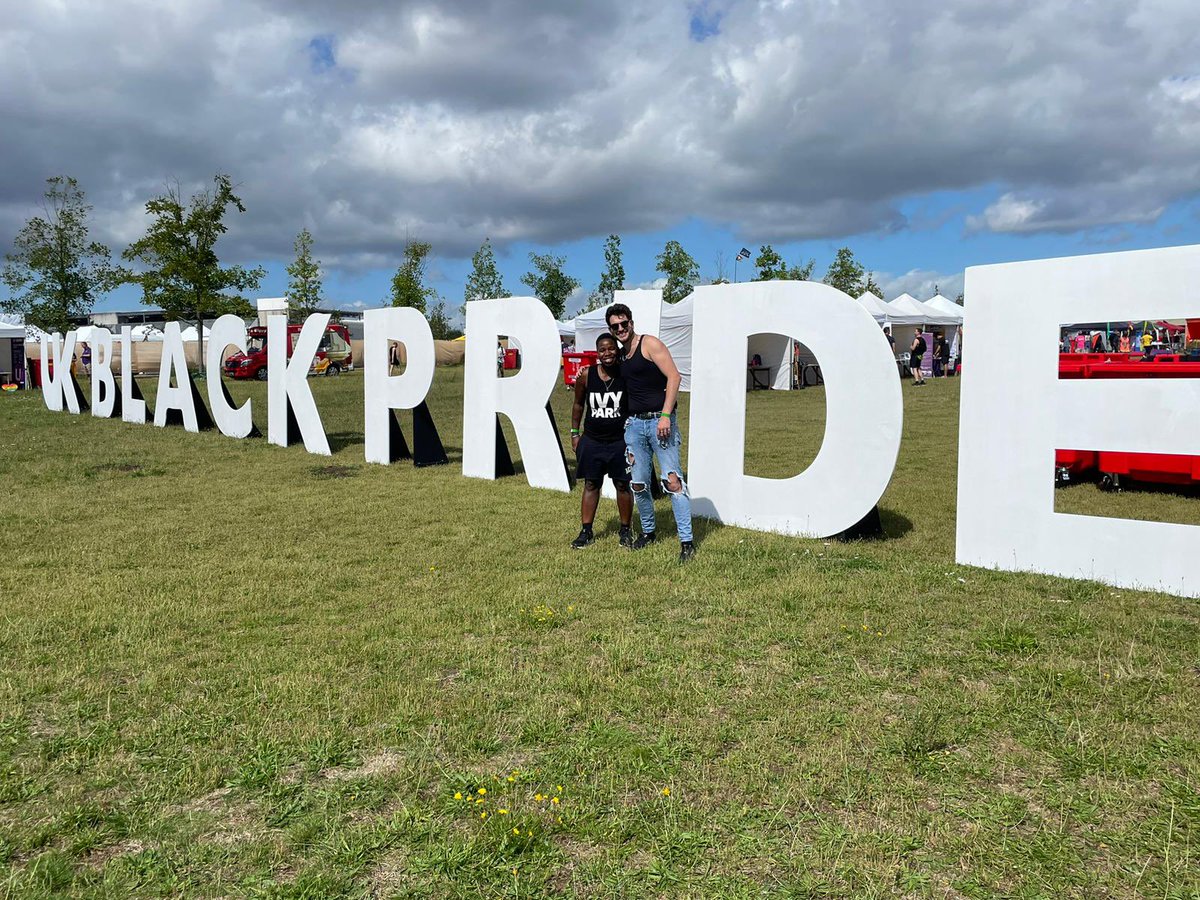 DigitaLisaS's tweet photo. …a time was had yesterday @ukblackpride with our beautiful @DeloitteProud and Deloitte Black Network colleagues. always a privilege to amplify and be in the day to day trenches with each of you…. #ProudatDeloitte #PeopleandPurpose https://t.co/zhd4HmGRzw