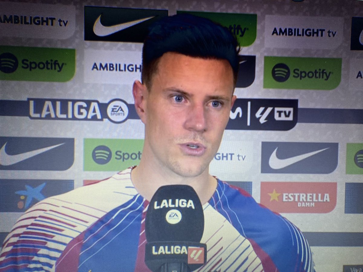 Somhiseremfcb's tweet photo. 🗣️ Ter Stegen: "Me acerqué al árbitro sin gritar ni correr, solo para hablar con él. Le hablé con respeto al árbitro pero me sacó una tarjeta, eso no lo entiendo". https://t.co/RTktoAe2n7