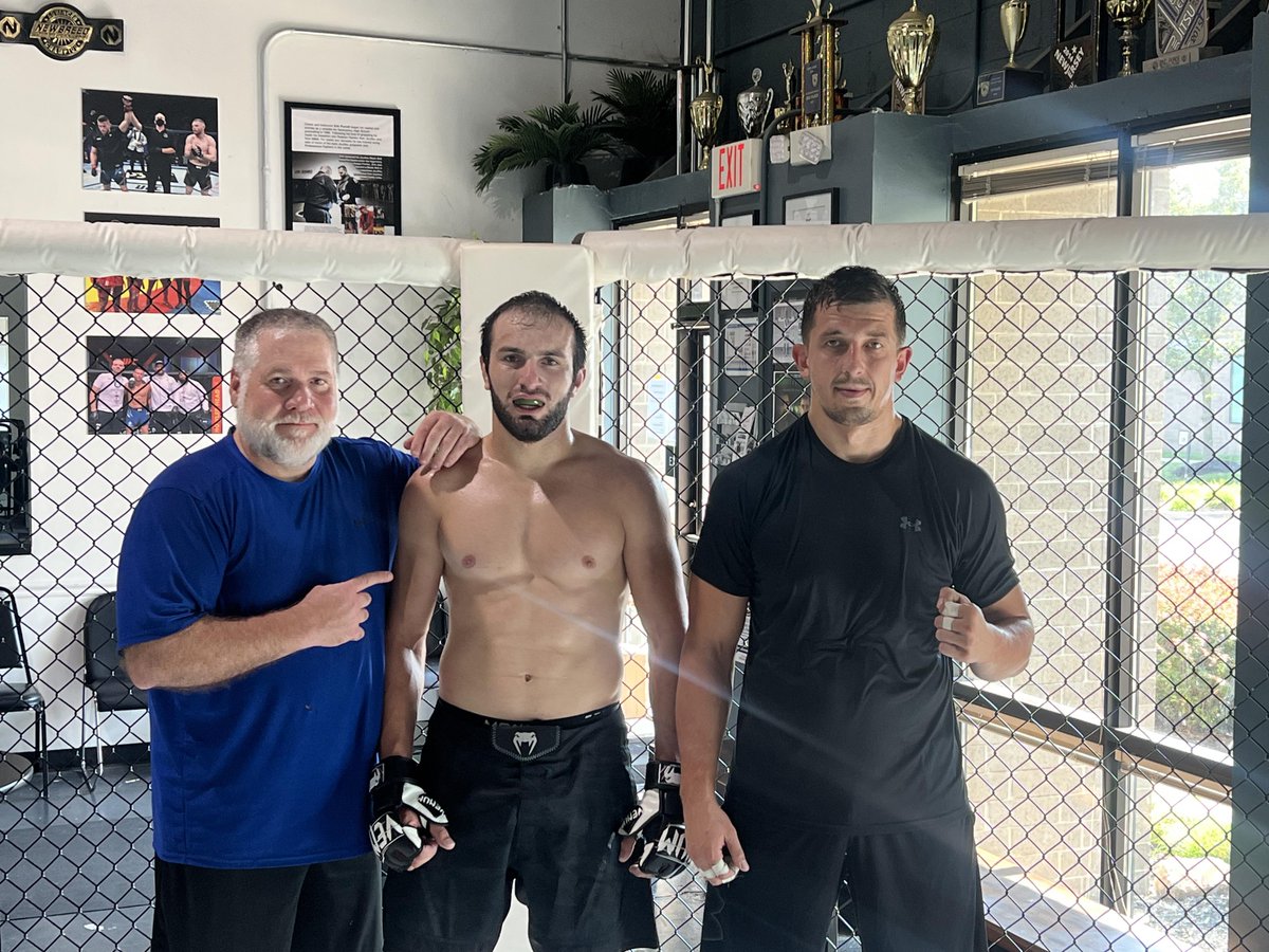 BobCla1's tweet photo. A nice training day at MPR ENDURANCE MMA for Koba Mchedlishvili , for his MMA debut (September 2nd at "Live" Casino, Philadelphia, Pa). Special thanks to Artur Arthur Parshyn , and other MPR teammates also helped give Koba work, today.
#MPR #yawaraforce #redtiger #usasambo https://t.co/IilyayrDIJ