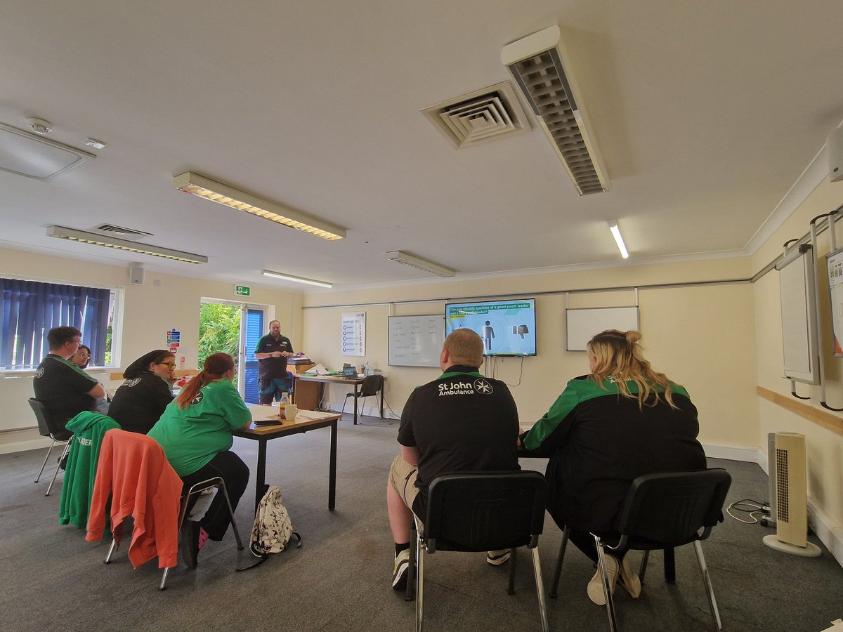 Second day of the youth leader training in Kidlington. Leaders have been programme planning, discussing the qualities of good youth leaders and how we can utilise our young leaders in our units. Thank you to the trainers for delivering three courses this weekend.