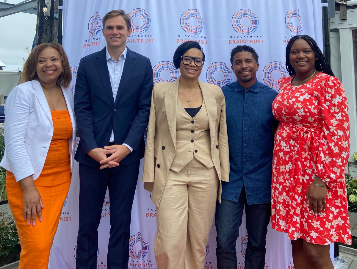 We did a thing: #BlockchainBraintrust

Every August Black politicians, Washington staffers, leaders of civil rights groups gather on Martha's Vineyard. This year, we infused web3 &amp; DeFi into the narrative.

<a href="/tjsmith414/">Tiffany J. Smith, Esq.</a> &amp; I partnered with <a href="/KalahHaley/">Kalah.eth</a>, and <a href="/a16zcrypto/">a16z crypto</a> joined us!