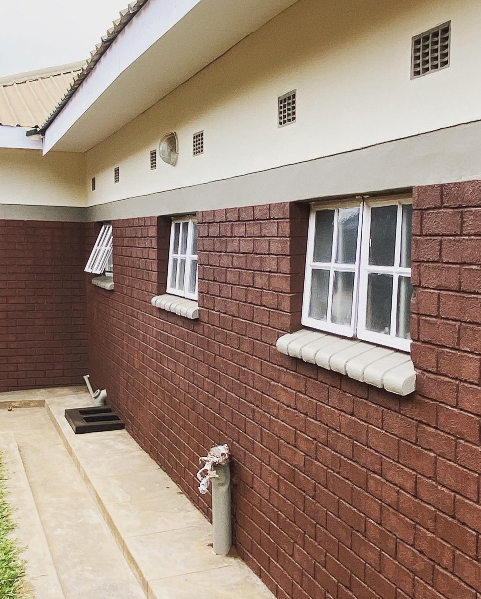 When Quality Meets Color: Our Commitment to Perfection. 💯🎨 #PrecisionPainting #FlawlessFinish