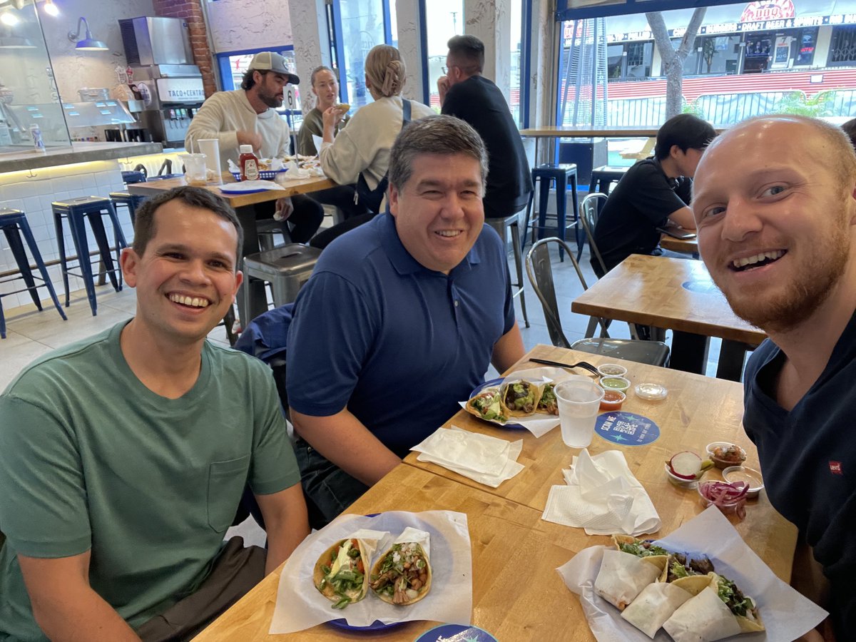 Sascha Feldmann (@sascha_feldmann) on Twitter photo aaaand we are kicking of the first session with some great talks/tacos <a href="/EmrysLab/">Emrys W. Evans</a> & Rus Holmes 🌮🌮 aaaand we are kicking of the first session with some great talks/tacos <a href="/EmrysLab/">Emrys W. Evans</a> & Rus Holmes 🌮🌮