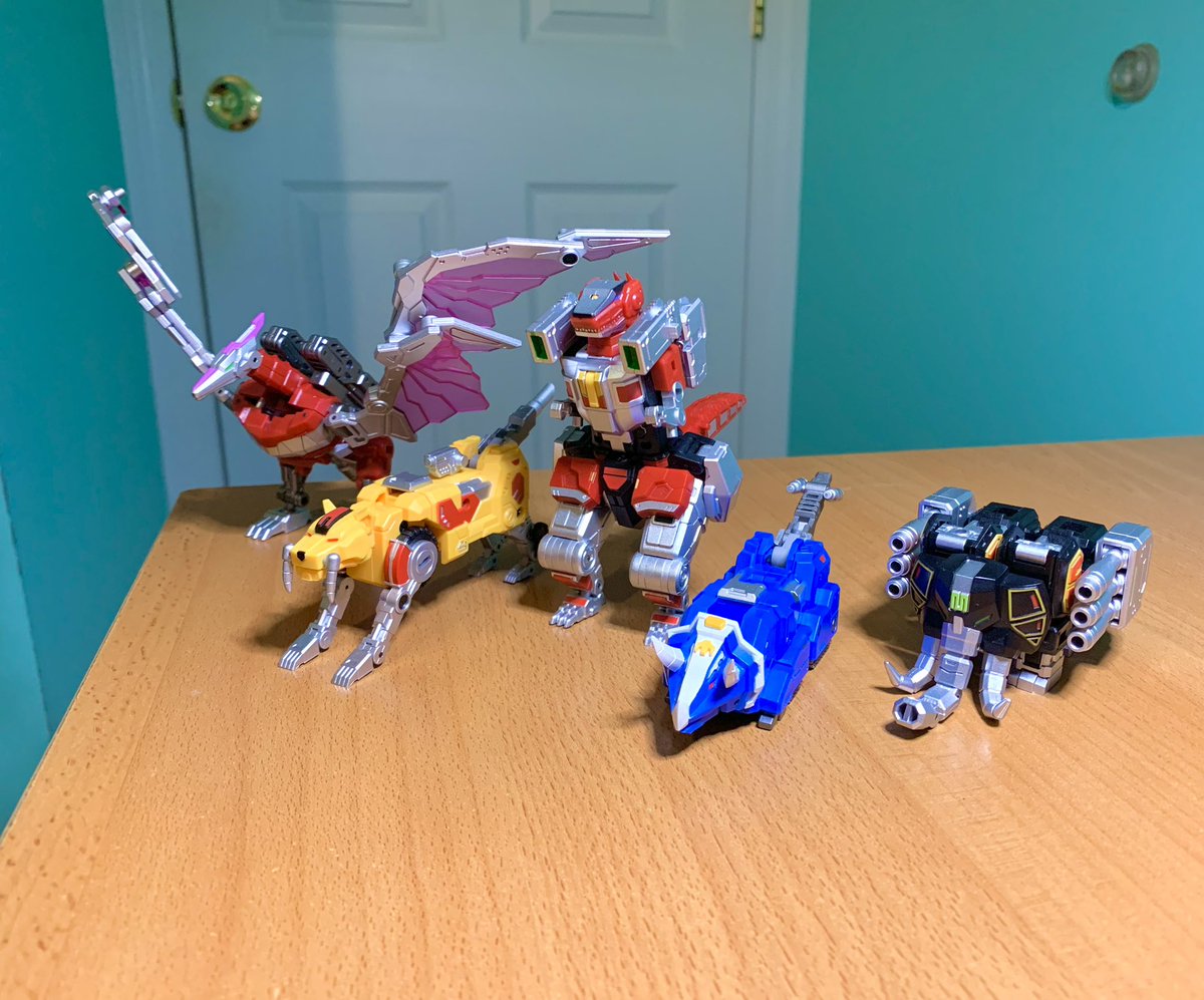 🦖 Lucky Cat Micro Cosmos MC-03 Beast Lord THREAD. Get this thing