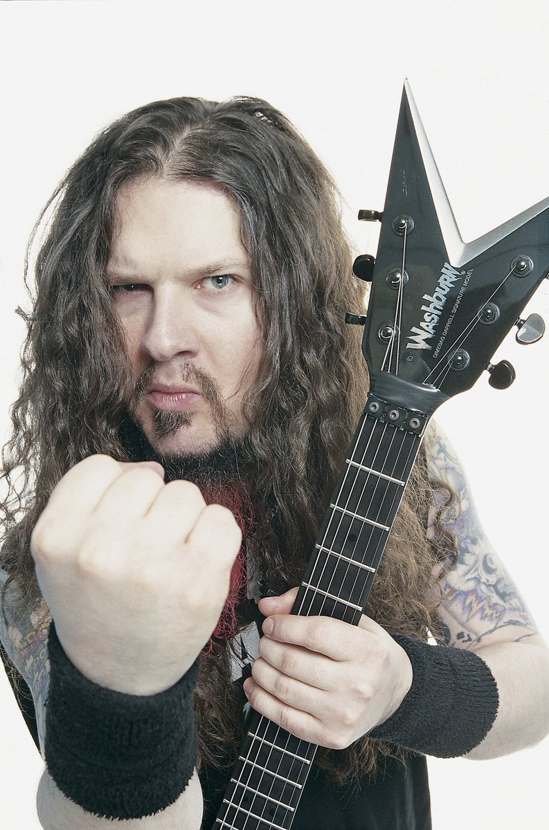 Rockdecades's tweet image. Heavenly Birthday Wishes
Darrell Lance Abbott

the guitarist of the heavy metal bands Pantera and Damageplan
both of which he co-founded alongside his brother Vinnie Paul. 
He would have 57 today. 

#RipDime 🕊️
#RipBrothersAbbott 🕊️