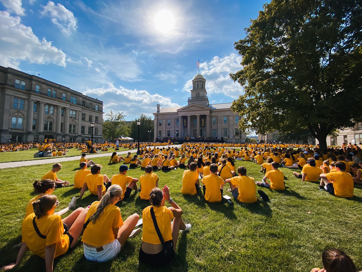 uiowa's tweet photo. Welcome to Convocation, Class of 2027! Tassels in hand, ready to officially take on life as a Hawkeye. 🎓 https://t.co/C0Zp3ioiyn