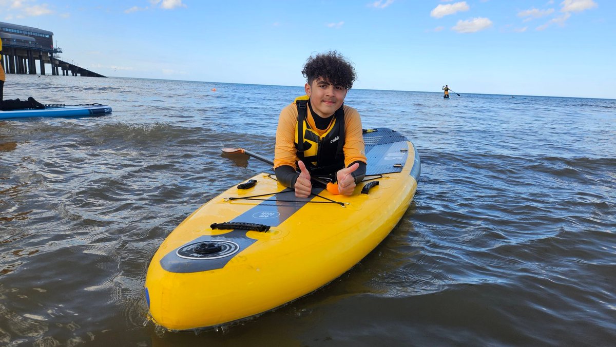3rdenfieldbb's tweet photo. On our first full day at #BBCamp23 we've been on a Treasure Hunt πΆββοΈ in and around Cromer, tried some paddleboarding with Glide Surf School πββοΈ and been to the local funfair! π’ #BoysBrigade #BBAdventure https://t.co/5jjCfYv2Wn