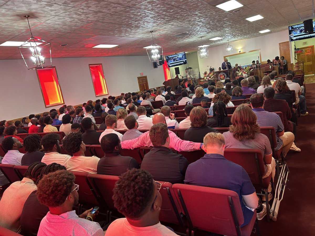 FerrumFootball's tweet photo. Amazing opportunity Team #69 had today at the Jerusalem Way of the Cross Church!

#BAM #1STCORINTHIANS13-12 https://t.co/XHLdVMBV6f