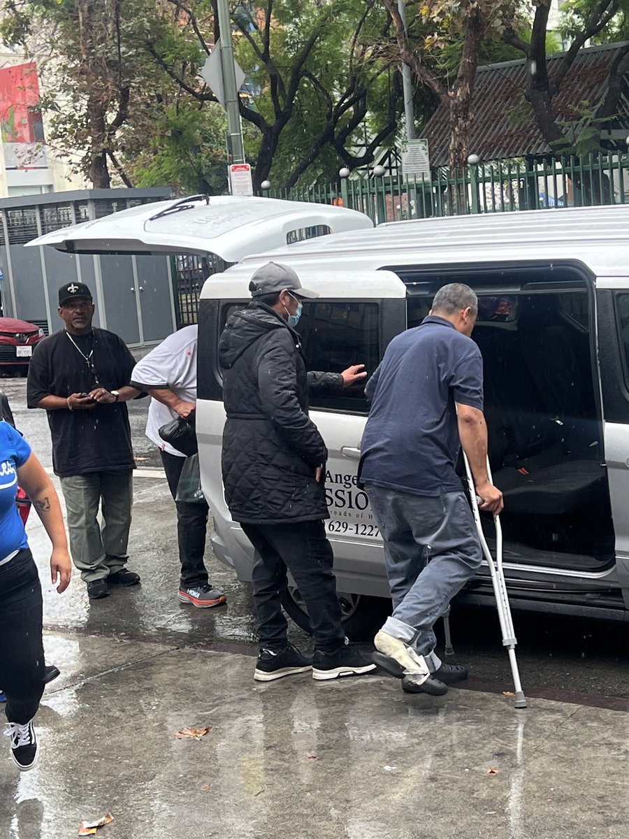 As the city braces for an unprecedented tropical storm landing, our outreach team at @TheLAMission is linking the most vulnerable to shelters provided by the city. Meanwhile, we stand ready to give safe refuge to over 500 individuals.